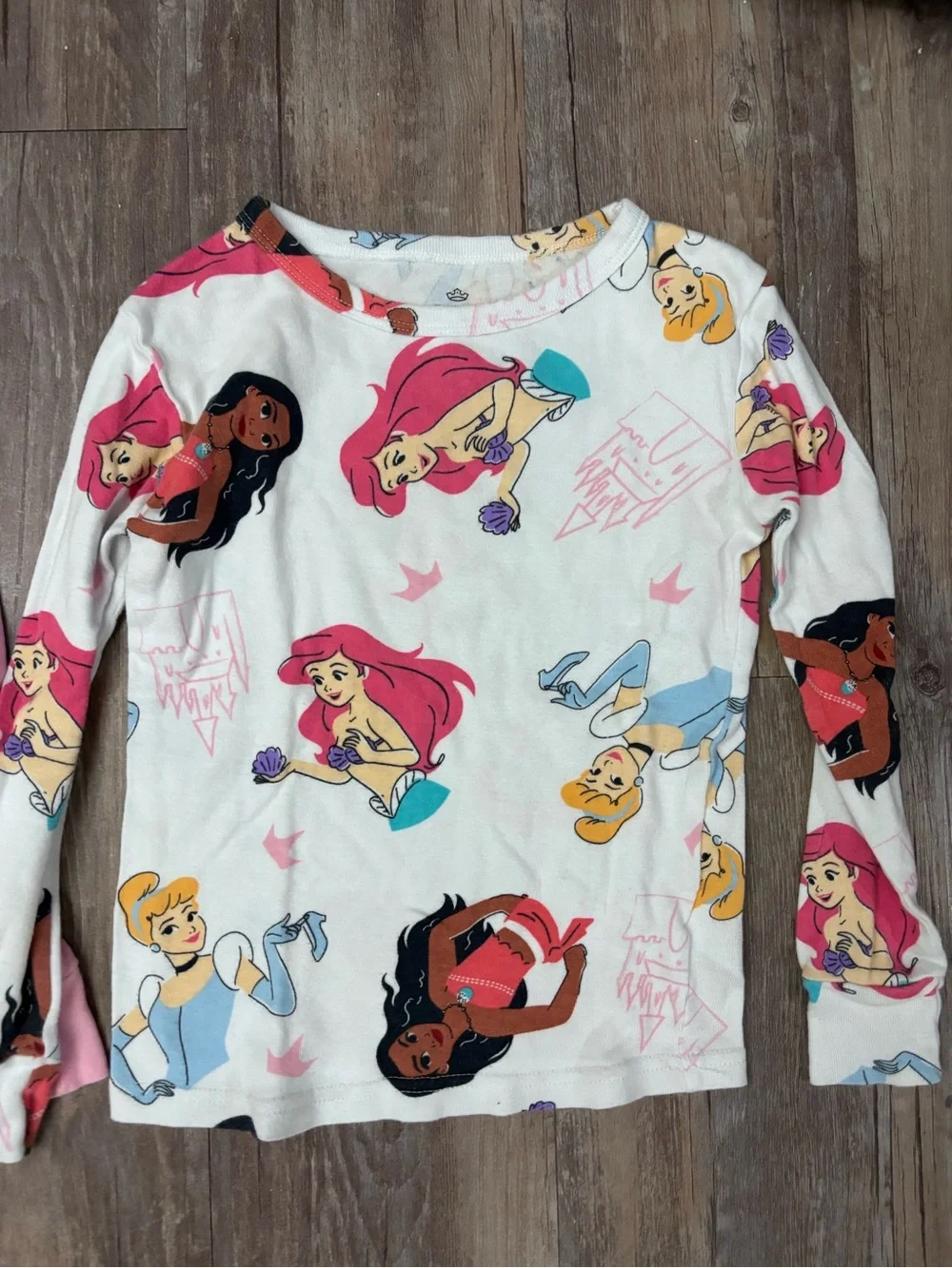 2 Disney Girls Long Sleeve Princess Pajama Tops in Pink and White